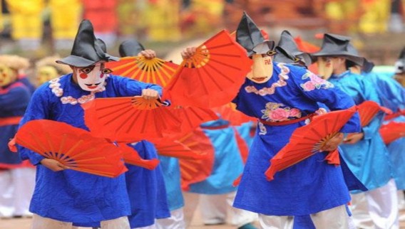 Ảnh 15 Lễ hội Lam Kinh năm 2017 Nguồn do chị Trình Thị Luận cung cấp Ảnh 16 14