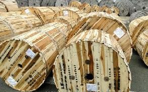 Hình 2 1 Các tang lô cáp 1 2 2 Vận chuyển Phương pháp vận chuyển Khi giải cáp 4