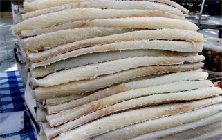 Bữa ăn sáng của người Tây Ban Nha sẽ không trọn vẹn nếu thiếu tách cà phê 11