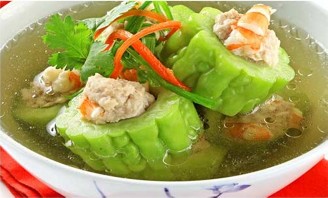 Ngày tết trên mâm cúng bàn ăn hay trong cuộc nhậu lai rai của người dân miền 9