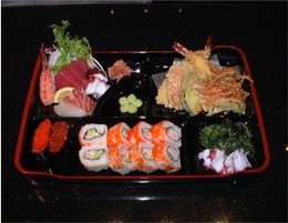 Văn hóa ẩm thực Nhật được biết đến với những món ăn truyền thống và 10