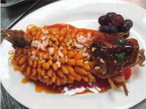 Hình 64 Cá luôn là đại diện của sự thuận lợi trong tâm linh người Hoa 2 5