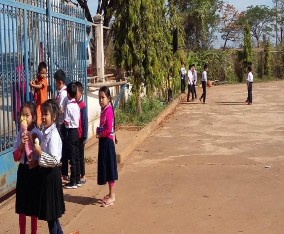 Hình 19 Trường Hữu Nghị Champasak tác giả chụp ngày 7 12 2017 Hình 20 trường 6