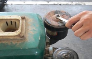 Hình 4 2 1a Tháo lõi lọc ra HÌnh 4 2 1b Thứ tự tháo bình lọc Hình 4 2 1c Làm sạch 4