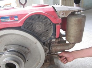 Điều chỉnh dây đai quạt gió đai Kiểm tra và thay bóng đèn Tháo bóng đèn Tháo 22