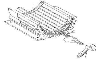 5 Làm sạch rãnh Stato Dùng giẻ lau sạch từng rãnh Bước 3 Đo kích thước rãnh 7