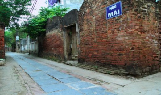 Làng Phù Lưu quê hương của nhà văn Ảnh vietbao vn Mộ phần nhà văn tại quê nhà 4