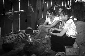 h ình 5 3 Nhà sàn của dân tộc Thái ở Lai Châu http baolaichau vn h ình 5 4 Bếp lửa 2