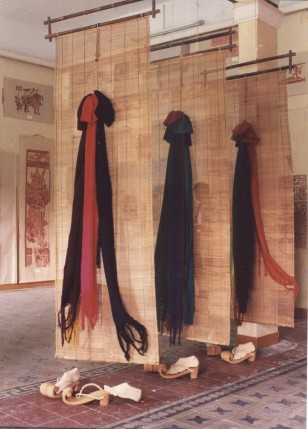 H 4 1 7 Đặng Thị Khuê Hà Nội Một tâm Hồn 1996 triển lãm tại Huế Nguồn 7