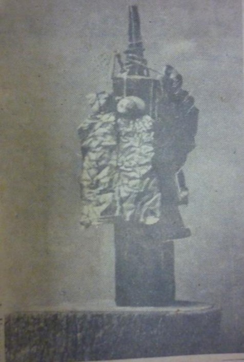 H 5 1 Trần Trung Tín Tp HCM Tượng đài chống Phát xít 1989 triển lãm tại Thành 11