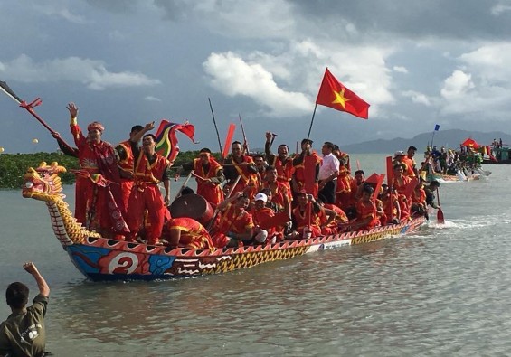 Ảnh 12 Đua Thuyền trong lễ hội Quan Lạn xã Quan Lạn Vân Đồn Nguồn tác giả 12