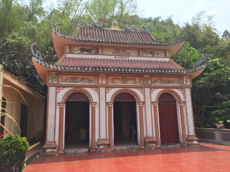 Ảnh 4 Miếu thờ thần Cao Sơn xã Quan Lạn Vân Đồn Nguồn tác giả tháng 7 2018 4