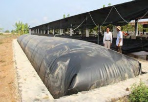 Hình 1 4 7 Túi ủ biogas Hình 1 4 8 Hầm ủ biogas Khí sinh học được tạo ra từ 7