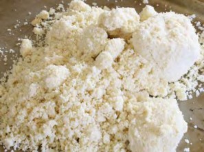 1 4 6 Bã khoai mì Hiện nay nguồn bã khoai mì được thải ra từ quy trình chế 1