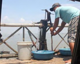 Ở những vùng ven biển nguồn nước sinh hoạt của người dân chủ yếu là 11