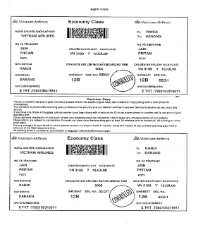 Hình 2 6 thẻ lên tàu in từ máy tính của hành khách và sau khi đã được đóng 2