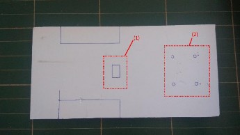 4 Dùng kéo và dao rọc giấy để đục các lỗ nơi vị trị đã đánh dấu 5 Đục 8