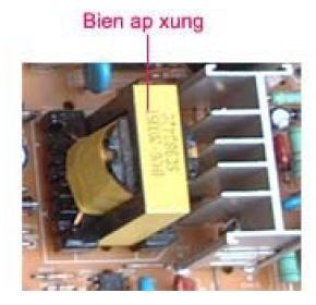 Biến áp xung của bộ nguồn Khi nguồn bình thường bạn thấy điện áp ra đúng 4