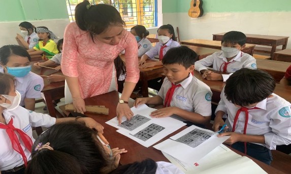 Nguồn Tác giả chụp ngày tháng 4 2022 Nguồn Tác giả chụp ngày tháng 4 2022 12