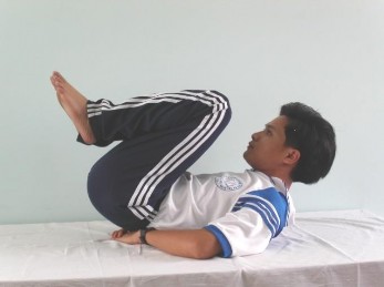 3 4 4 Tư thế dồn máu lên đầu 3 4 4 Người ta đứng thẳng trên hai chân máu 3