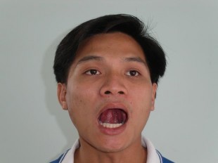 H 26 Động tác Tróc lưỡi 27 Động tác 27 Xem xa và xem gần  Chuẩn bị ngồi hoa 7