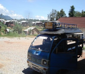 Đi đến trạm y tế xã Thu thập số liệu Tư vấn cho các bà mẹ Đánh giá sau can 1