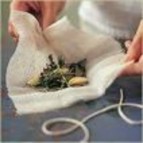 CÁC DẠNG BOUQUET GARNI 3 2 Nước dùng nâu Phương pháp chế biến Xương bò bê hay 2