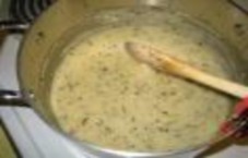 Xốt bơ có thành phần cơ bản là lòng đỏ trứng và bơ trong và một số phụ 1