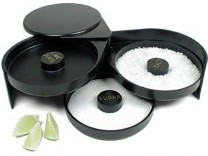 19 Cocktail rimmer 20 Foil cutter 21 Corkscrew 22 Lime squeezer 23 Bottle stopper 24 Champagne 19