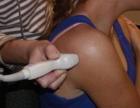 Hình 2 32 Hình ảnh siêu âm khảo sát cơ dưới gai112 Protocol CHT Sử dụng máy CHT 19