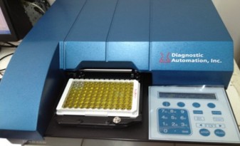 Hình 2 1 Máy đo mật độ quang ở bước sóng 450 nm Nguồn Bộ môn Sinh lý bệnh – 1