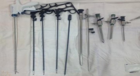 Hình 2 7 Dụng cụ nội soi Karl Storz 6 Tiến hành đặt thông niệu đạo số 18F 2 2