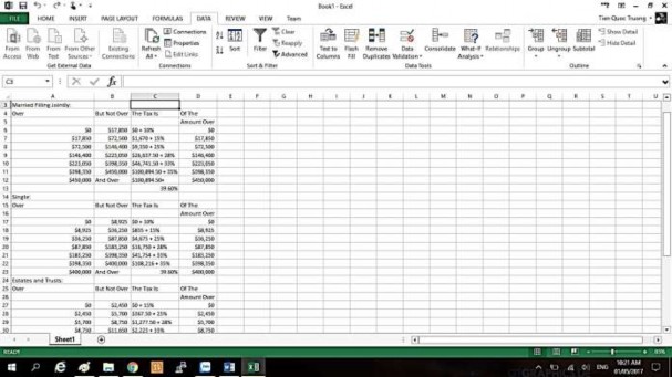Hình 2 51 – Kết quả sau khi import từ website Để cập nhật dữ liệu ta vào Data 14