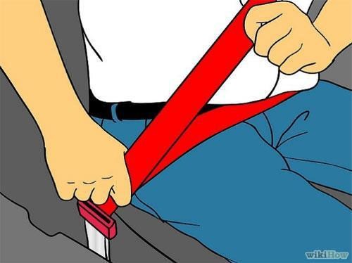 Hình 2 54 Thắt dây an toàn trước khi lái Bước 3 Và đừng quên thắt dây an toàn 10