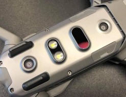 Hình 3 6 Hệ thống cảm biến phía dưới của Mavic 2 zoom Nguồn flycamvn com Bên 3