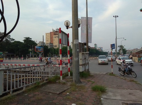 Hình 2 8 Nút giao Cầu Giấy giờ tan tầm Hình 2 9 Nút giao Nguyễn Khánh Toàn – 3