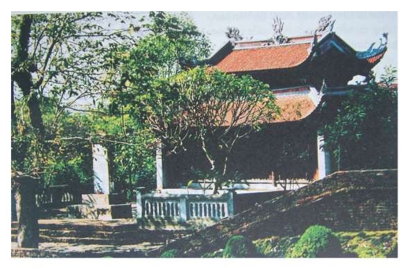 đền thờ đội cấn Ngày 6 12 1953 tại tỉn keo phú đình định hoá Hồ Chủ 1