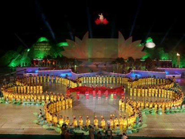 Ảnh khai mạc năm du lịch quốc gia về thủ đô gió ngàn chiến khu việt bắc 9